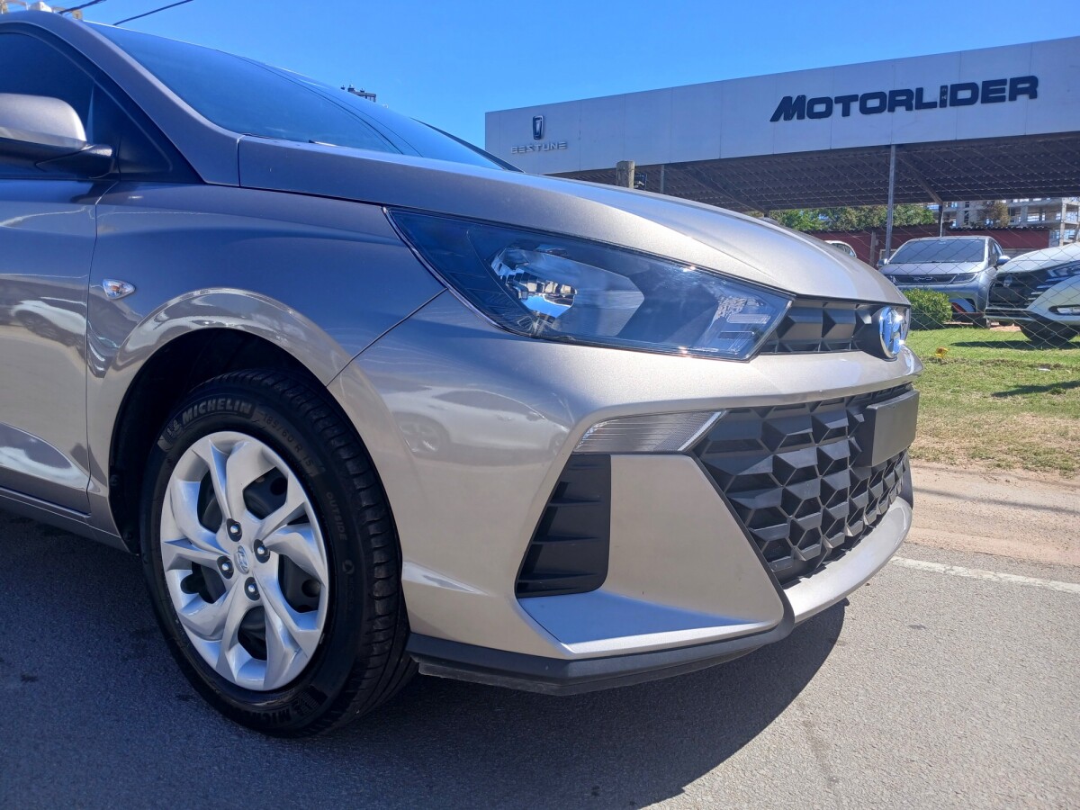 Hyundai HB20 1.0 2025 EXCELENTE ESTADO! | Permuta / Financia Hyundai HB20 1.0 2025 EXCELENTE ESTADO! | Permuta / Financia