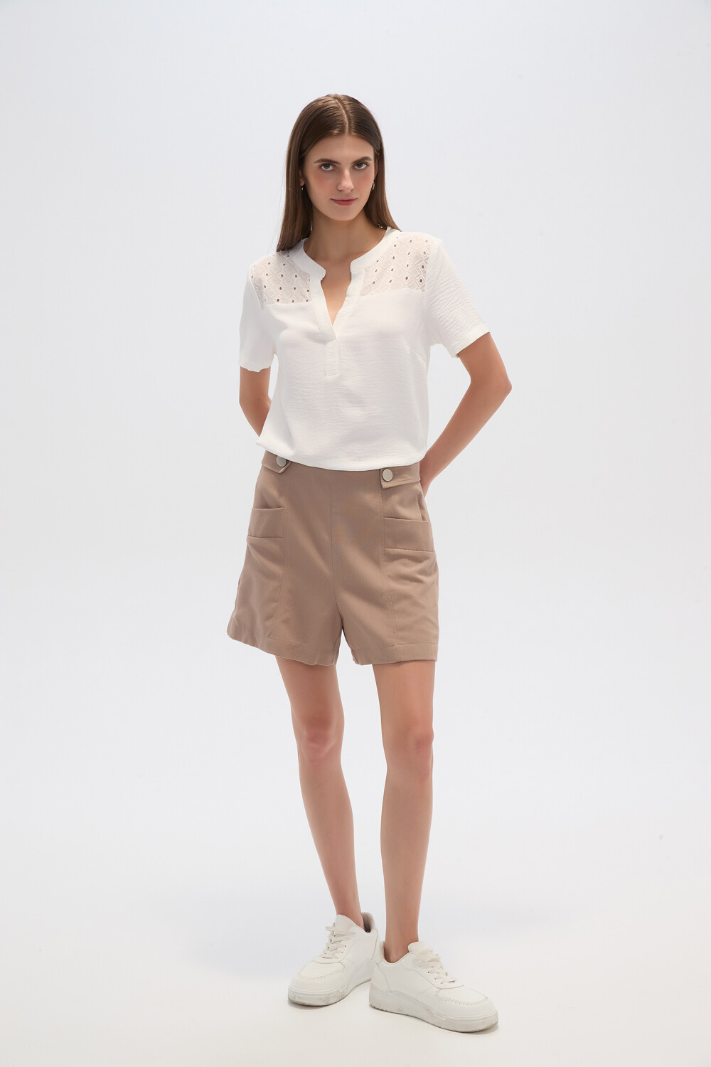 Short Osire Taupe Claro