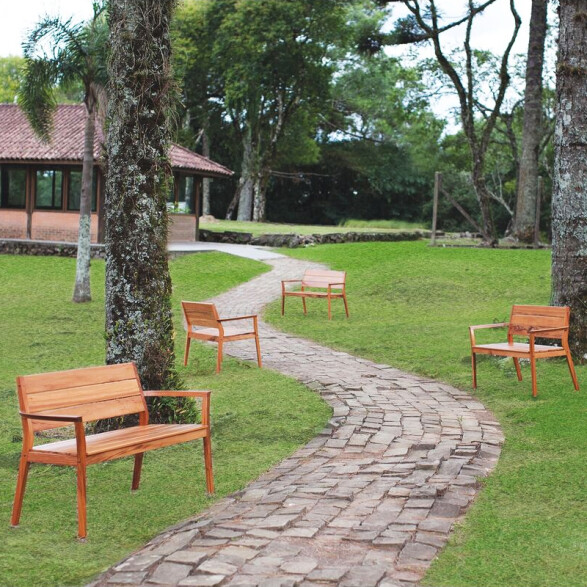 Banco con respaldo 130 x 55 x 82 cm. "Toscana" -TRAMONTINA TB7091