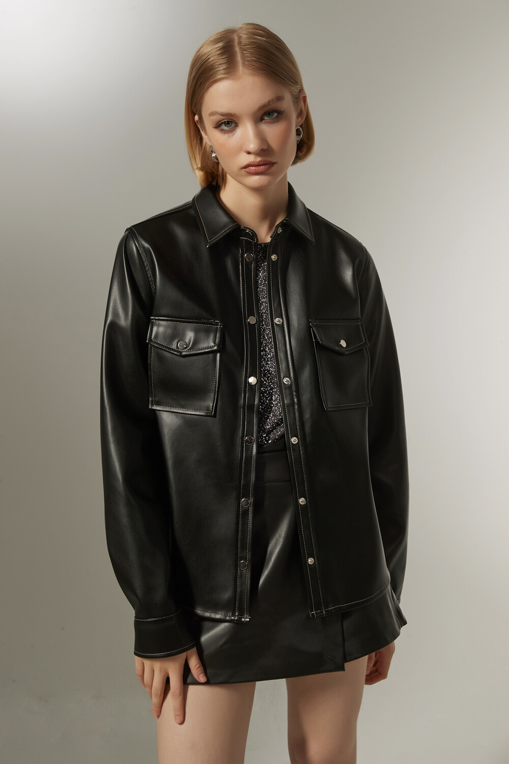 Sobrecamisa Wantanabe Negro