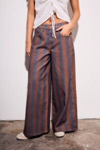 Jean Rayado Extra Wide Leg Chocolate