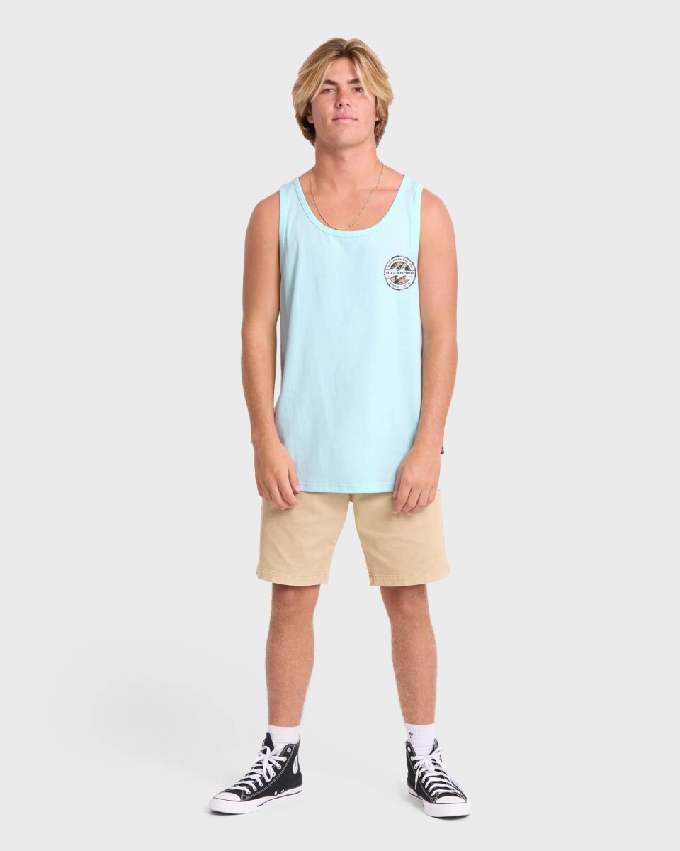 MUSCULOSA HOLLOW PREMIUM TK 