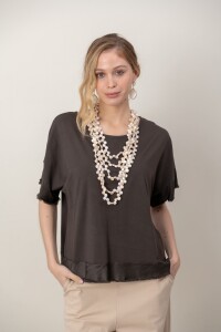 REMERA DIANNE Chocolate