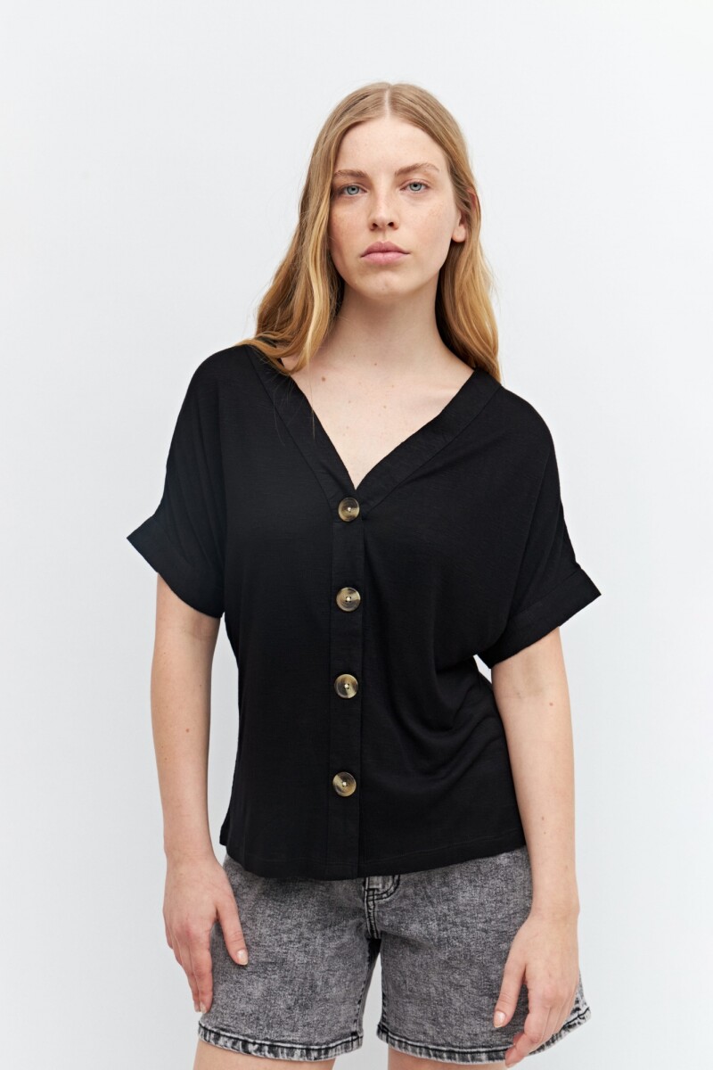 Remera escote en V con botones - negro 