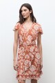 Vestido cruzado estampa Dalia lacre