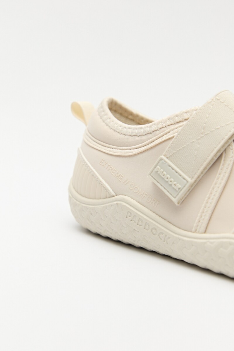 ZAPATILLA COMFINA Beige