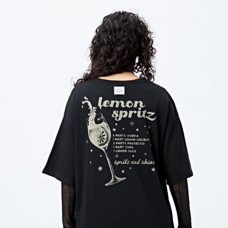 REMERA SPRITZ Negro
