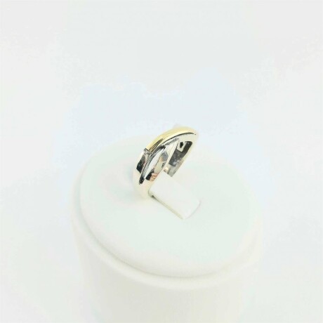 Anillo de plata 925 con double de oro 18k. Anillo de plata 925 con double de oro 18k.