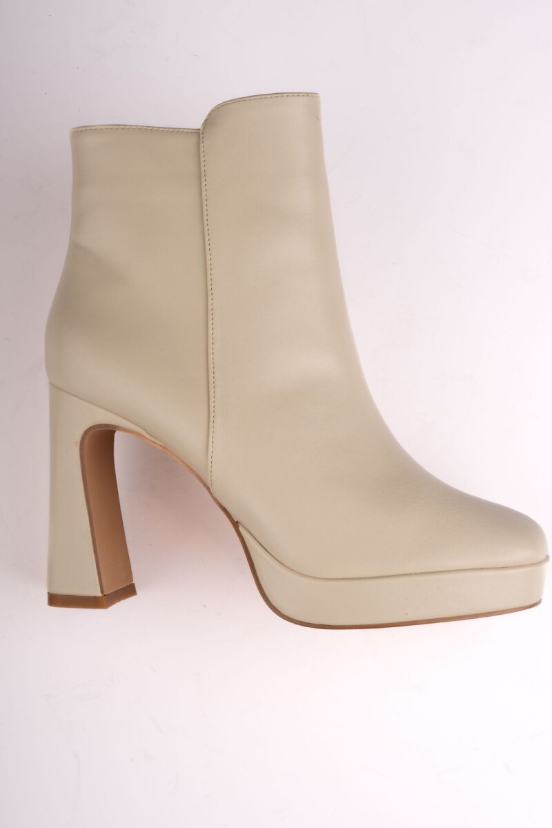 Botin efecto cuero Beige