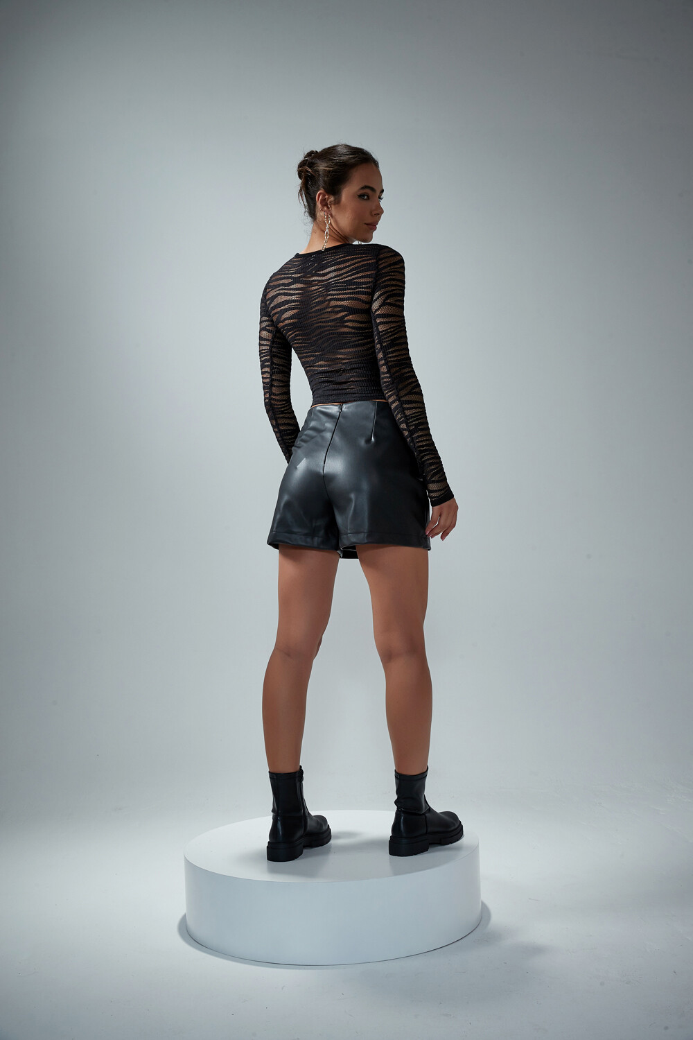 Tops Cardone Negro