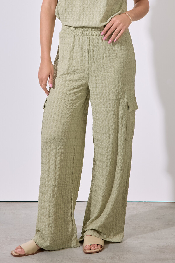 Pantalon Texturado VERDE