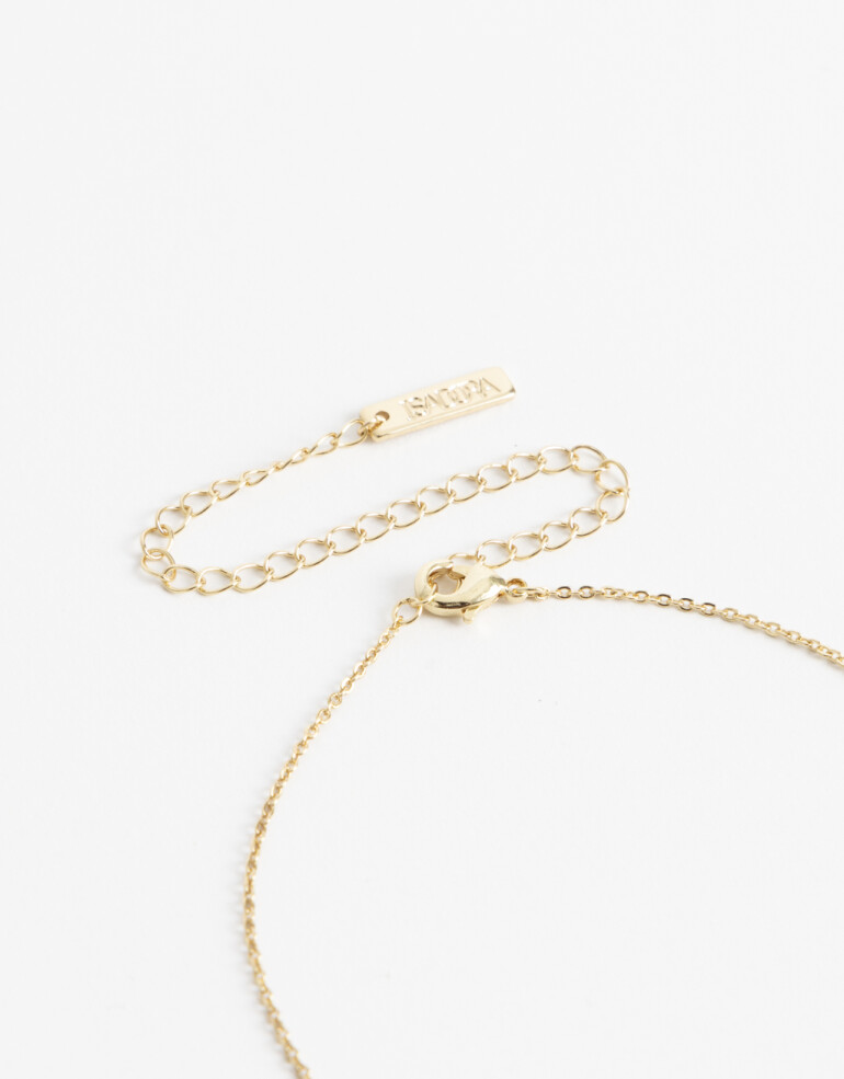 Cadena Corta con Dije Cubic zirconia Collar Con Dije Hematite De La Línea Delicates. - Dorado