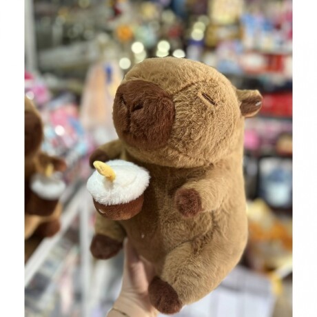 Peluche Capibara con Mate de 33CM 001