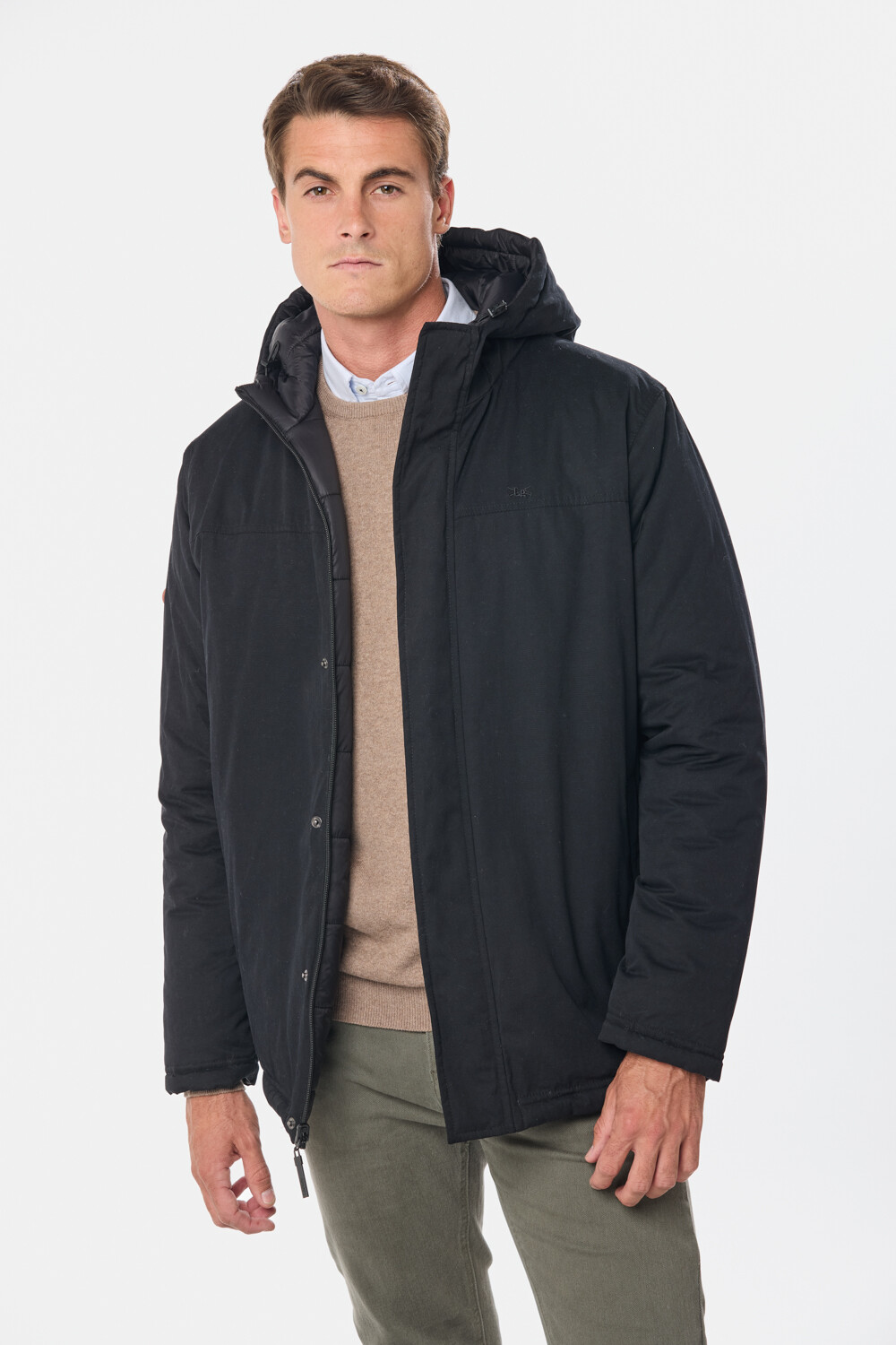 CAMPERA REVERSIBLE CAPITONEADA Negro