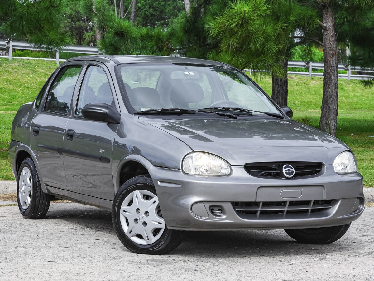 Chevrolet Corsa Super 1.6 AA Dir| Permuta / Financia Chevrolet Corsa Super 1.6 AA Dir| Permuta / Financia