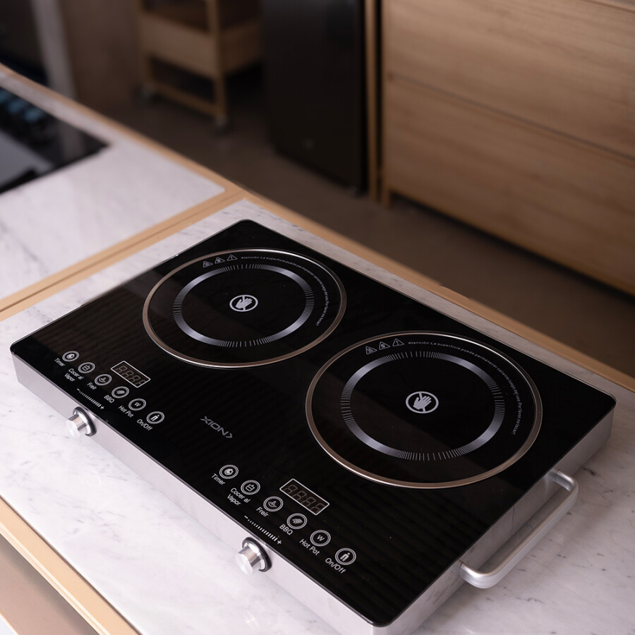 Anafe vitrocerámico portátil 2 hornallas Xion XI-EH202 Anafe vitrocerámico portátil 2 hornallas Xion XI-EH202