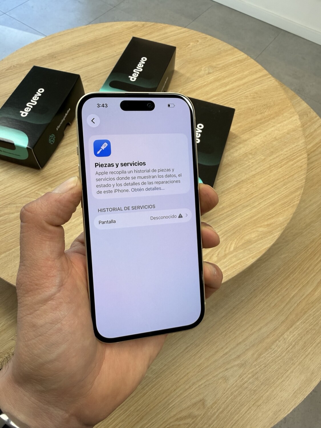 iPhone 15 128GB - Yellow — denuevo