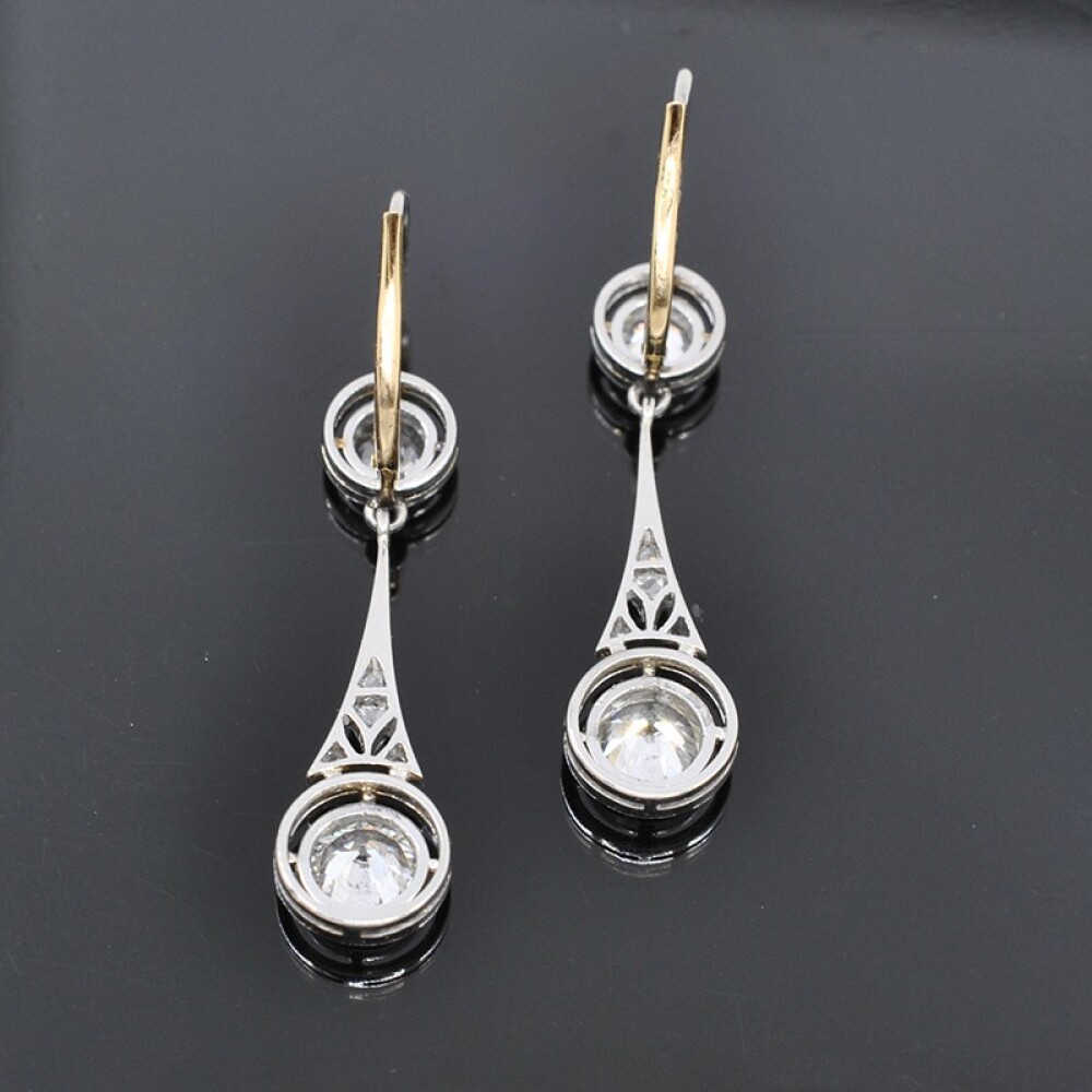 Caravanas En Oro Blanco, Brillantes Y Diamantes Caravanas En Oro Blanco, Brillantes Y Diamantes