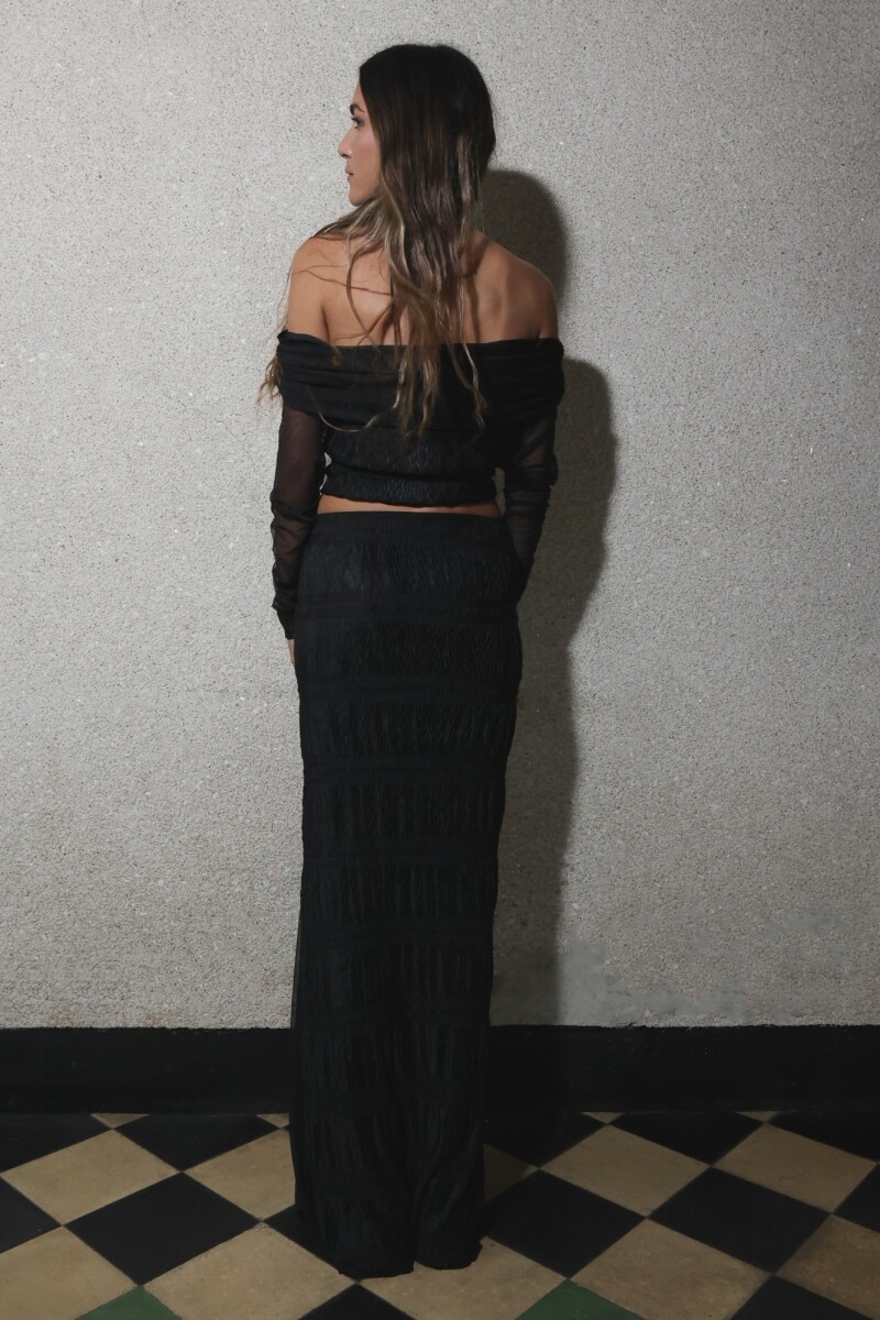 Falda Sharma NEGRO