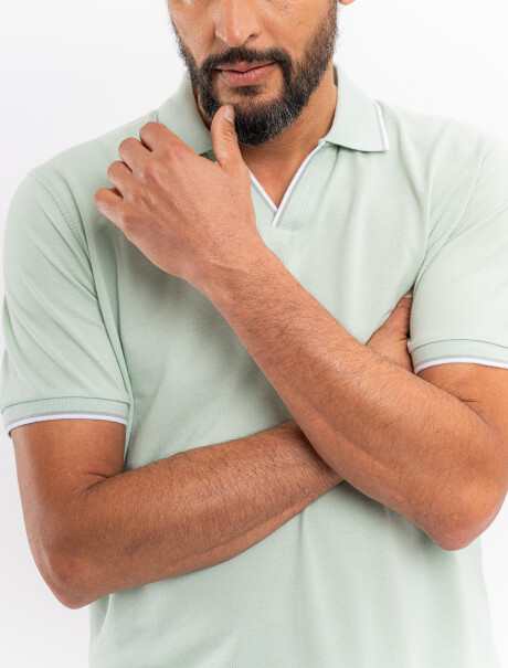 Remera m/c pique verde