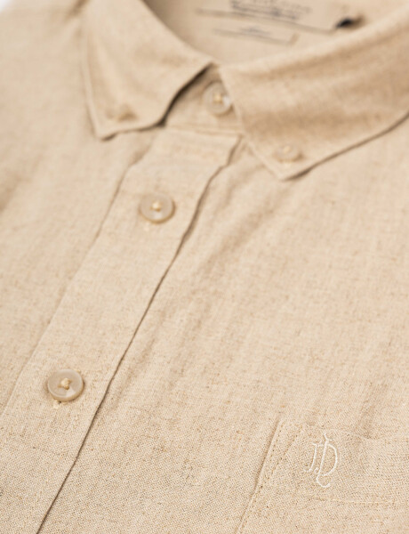 Camisa mc lino lisa crudo