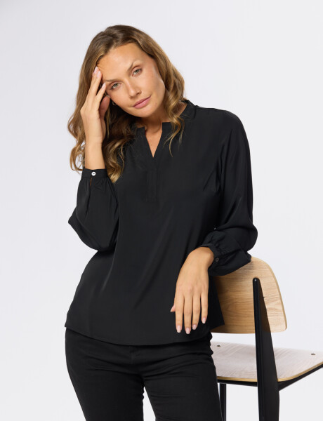 BLUSA CUELLO MAO Negro