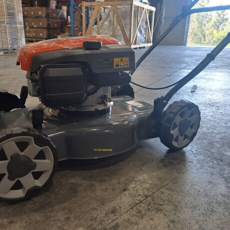 CORTACESPED HUSQVARNA PBH 145 SIN REOLECTOR CORTACESPED HUSQVARNA PBH 145 SIN REOLECTOR