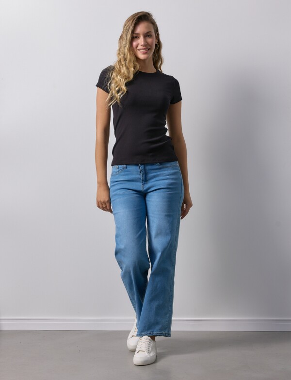 Remera Basica Modal Ribs NEGRO