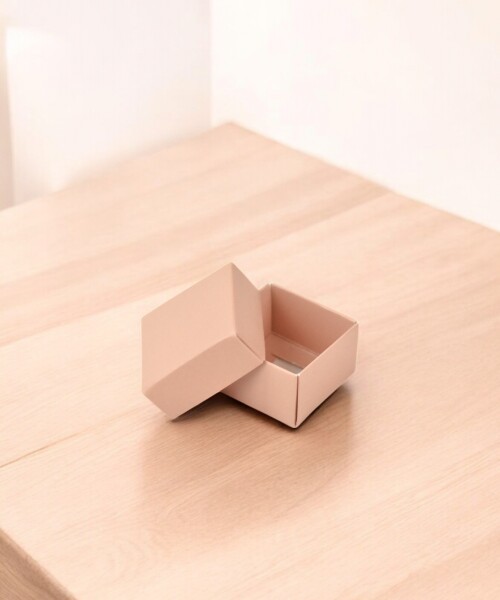 Caja Cuadrada 4x4x2,5 cm NUDE
