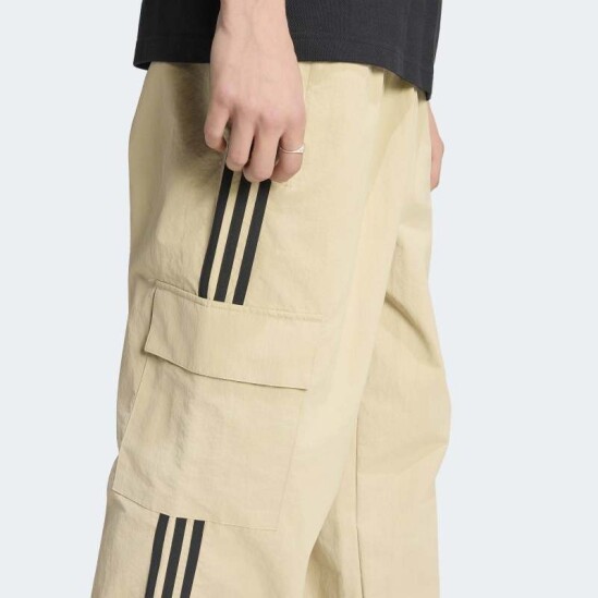 Pantalón Adidas Cargo Adicolor Classics 3 Rayas Beige