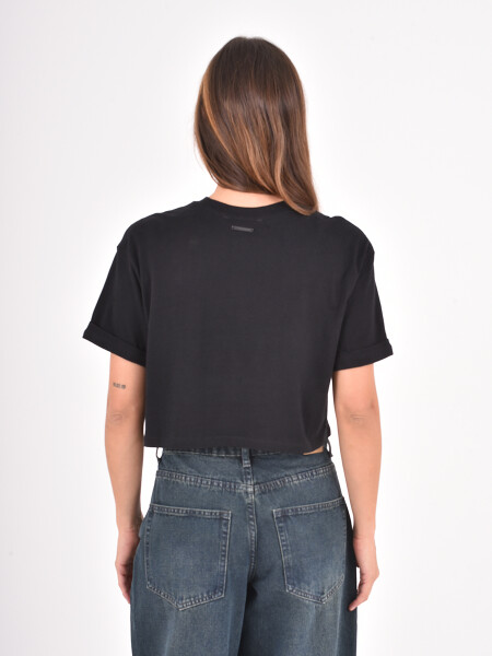 REMERA ESRA VARIANTE 3