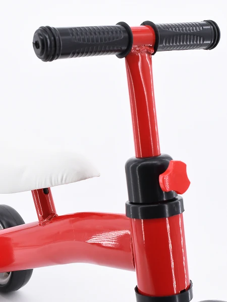 TRICICLO ROJO