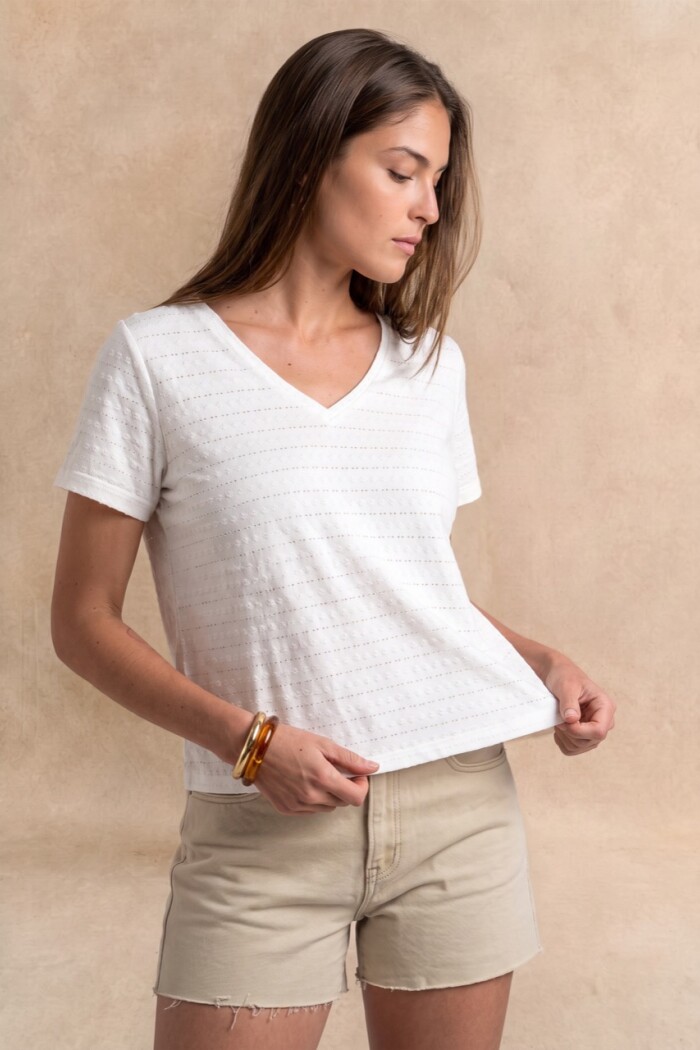 Remera Texturada Manga Corta Off White
