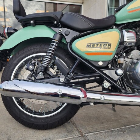 Royal Enfield Meteor 350 Aurora Green