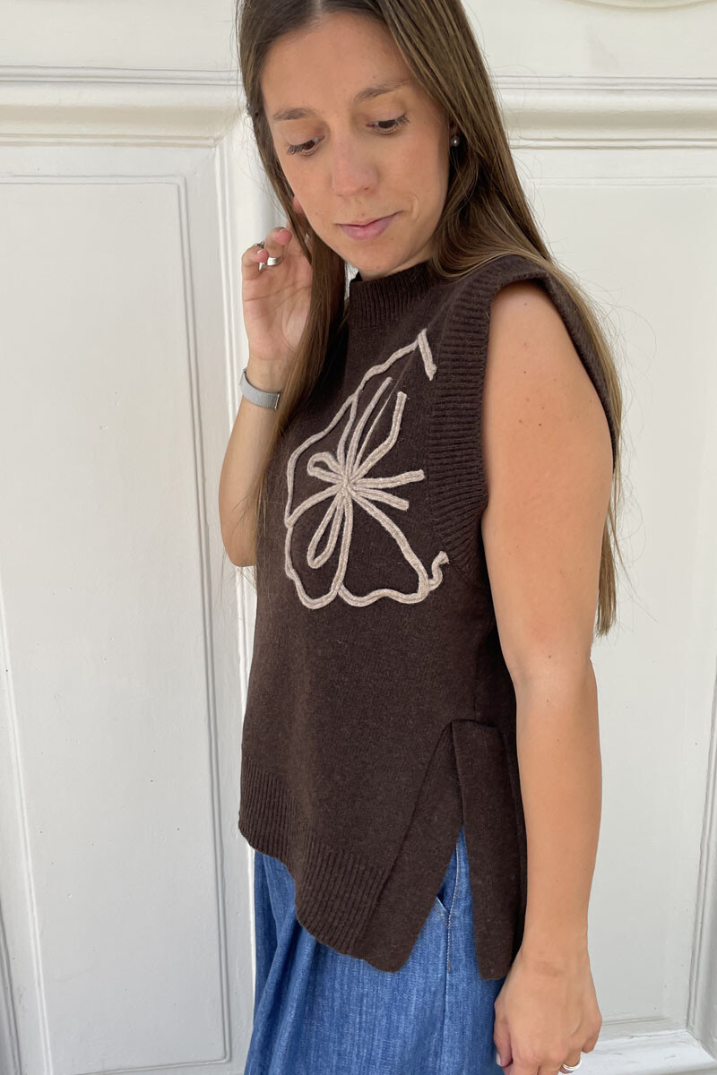 Chaleco Lirio Chocolate