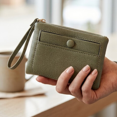 Billetera tarjetero cuerina con colgante - 11x14cm Verde