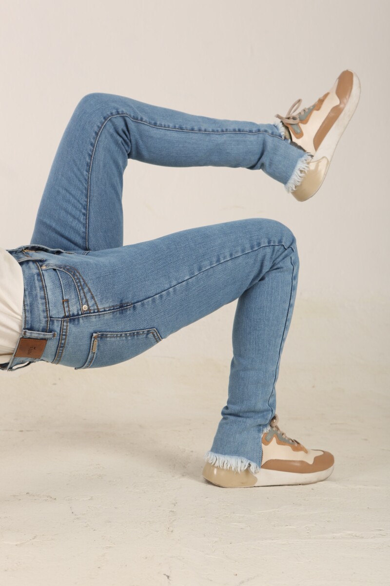 JEAN SKINNY MARINA Claro