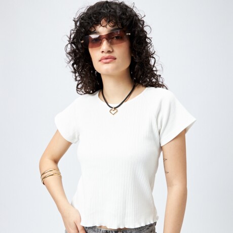REMERA SANTA Crudo