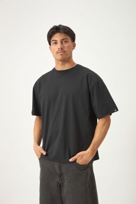 REMERA BORA NEGRO