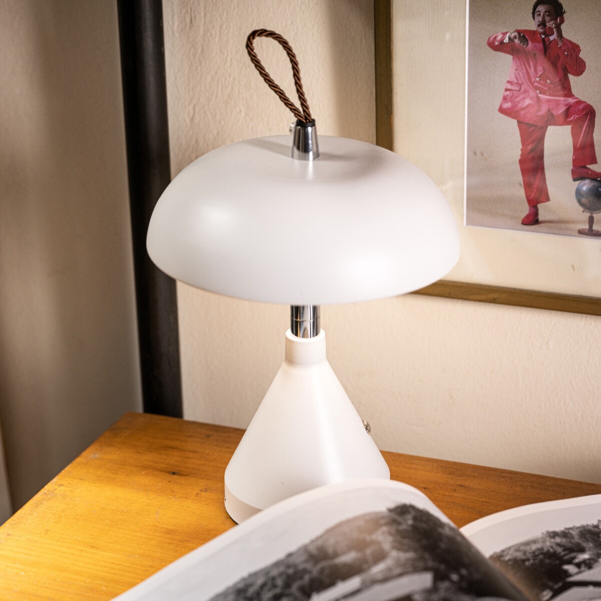 Lámpara de mesa viajera inalámbrica roja - Blanco 