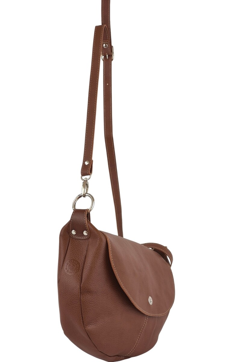 Morral de cuero con solapa Marrón