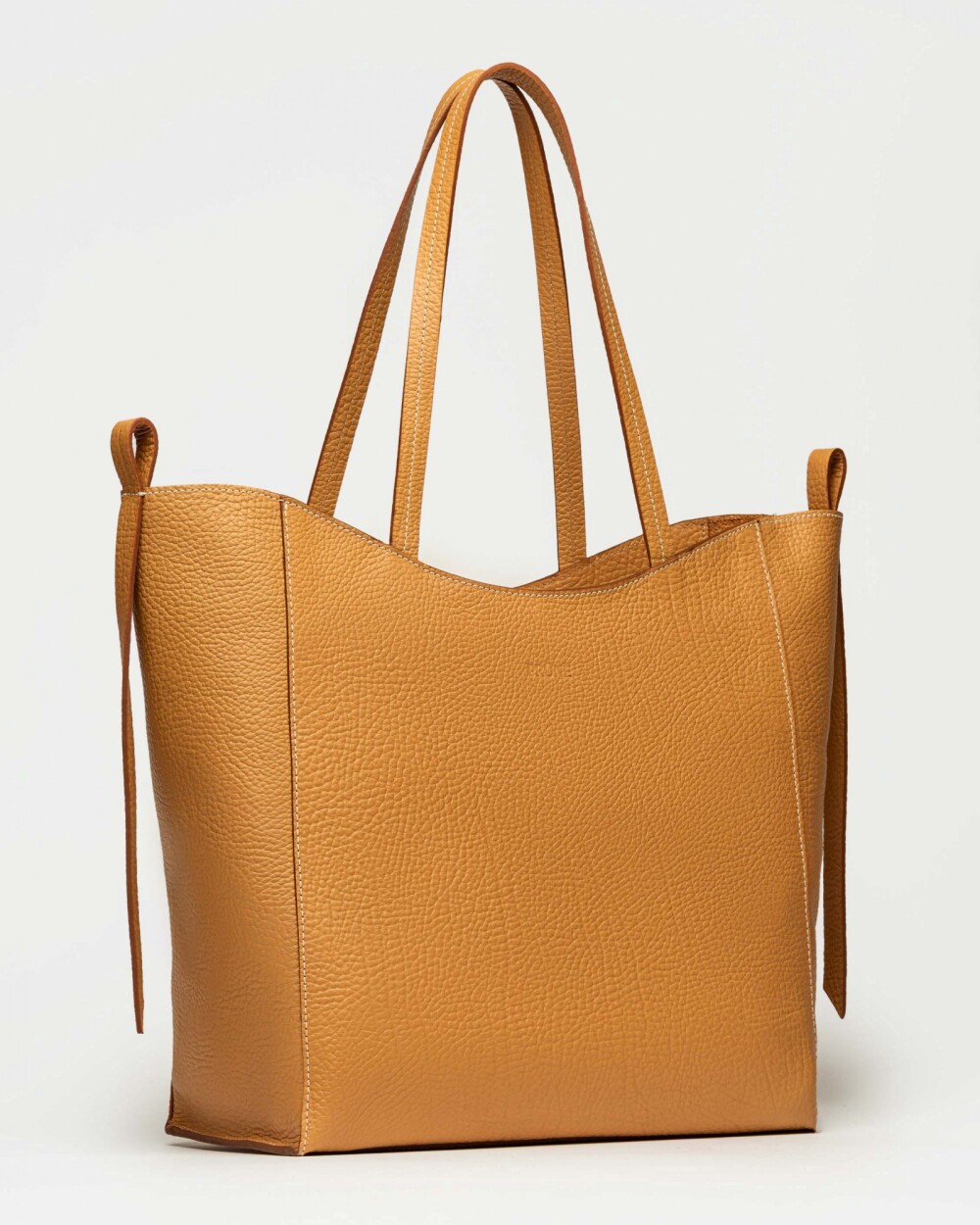 Shopper Cadiz en cuero graneado Cuoio