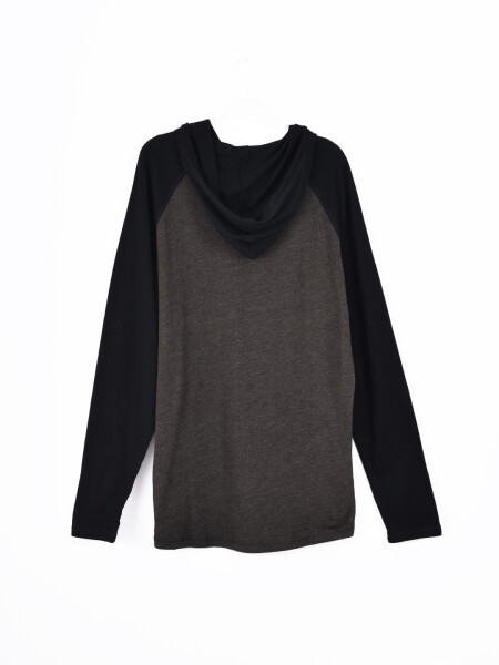 REMERA TANO GRIS OSCURO