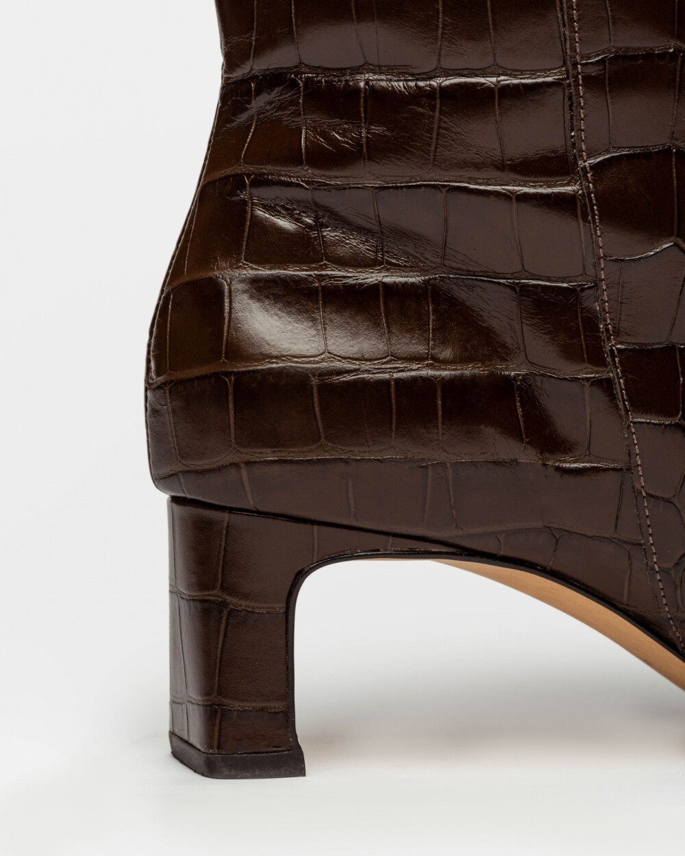 Bota Caña Alta Pixie En Cuero Croco Marron