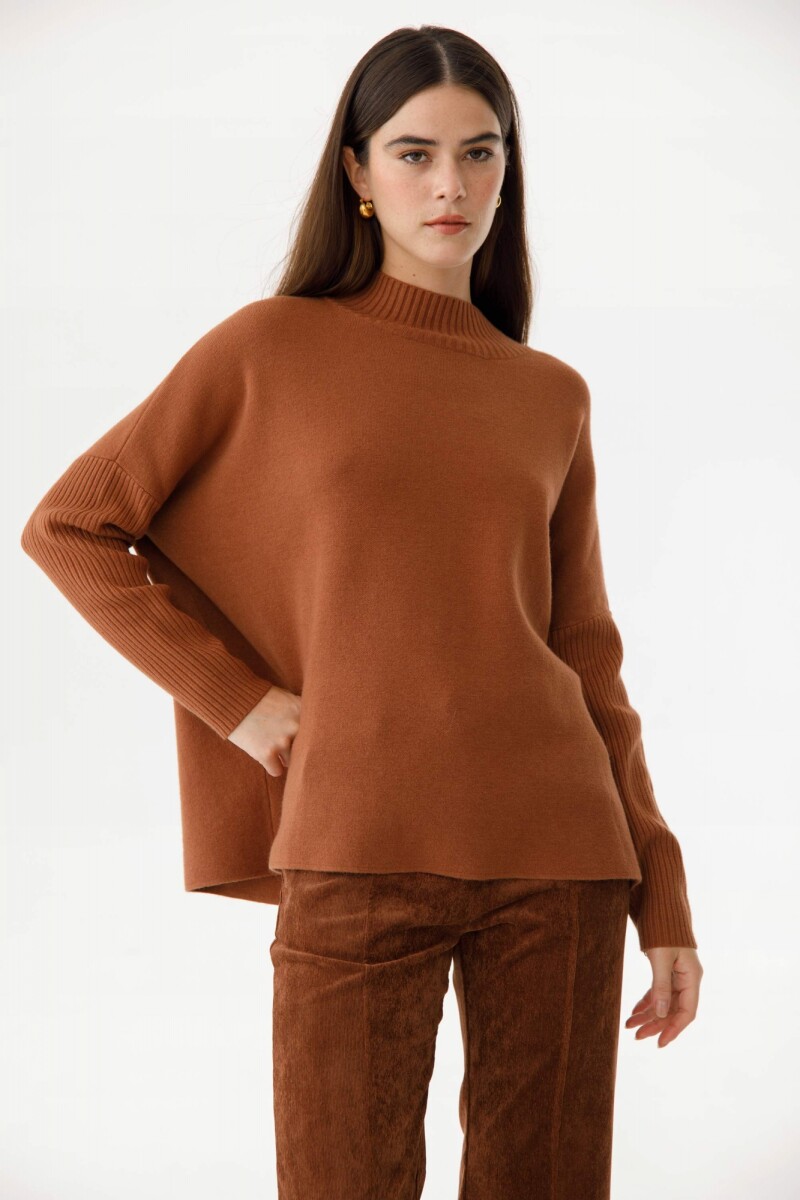 Sweater Milena Tabaco