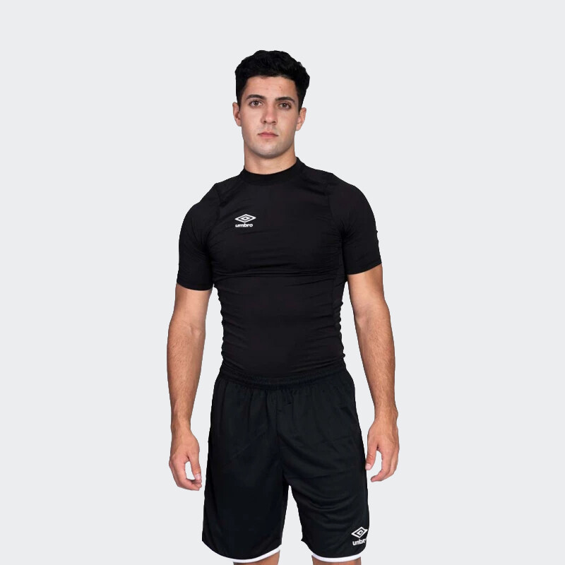 Remera Umbro Térmica Negro