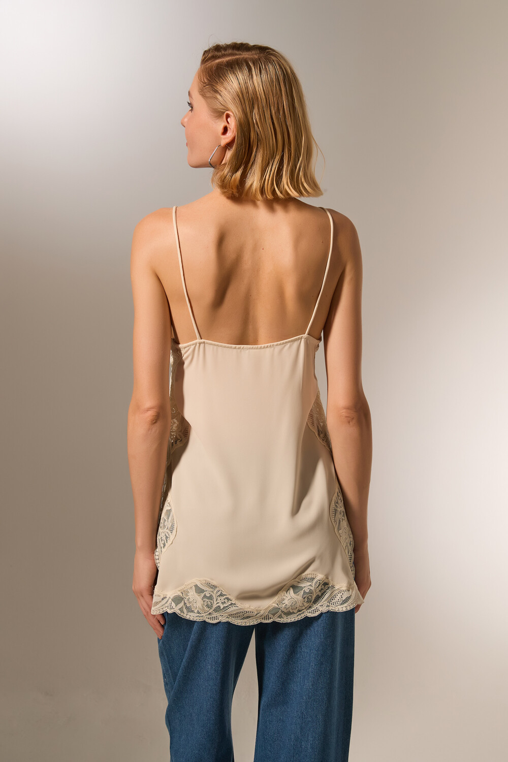 Musculosa Burec Amarillo Claro