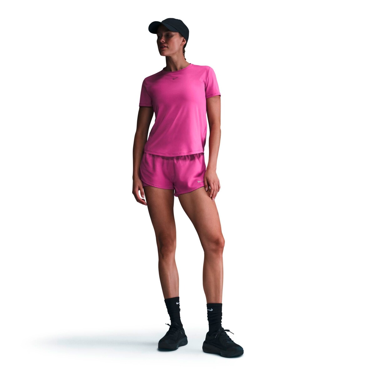 Remera Nike One Classic Dri-Fit Top de Mujer - Rosado 