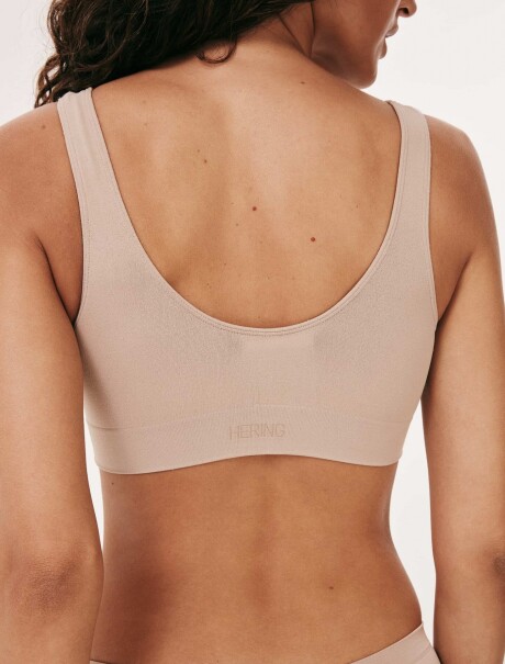 TOP CON TIRANTES ANCHOS NEGRO