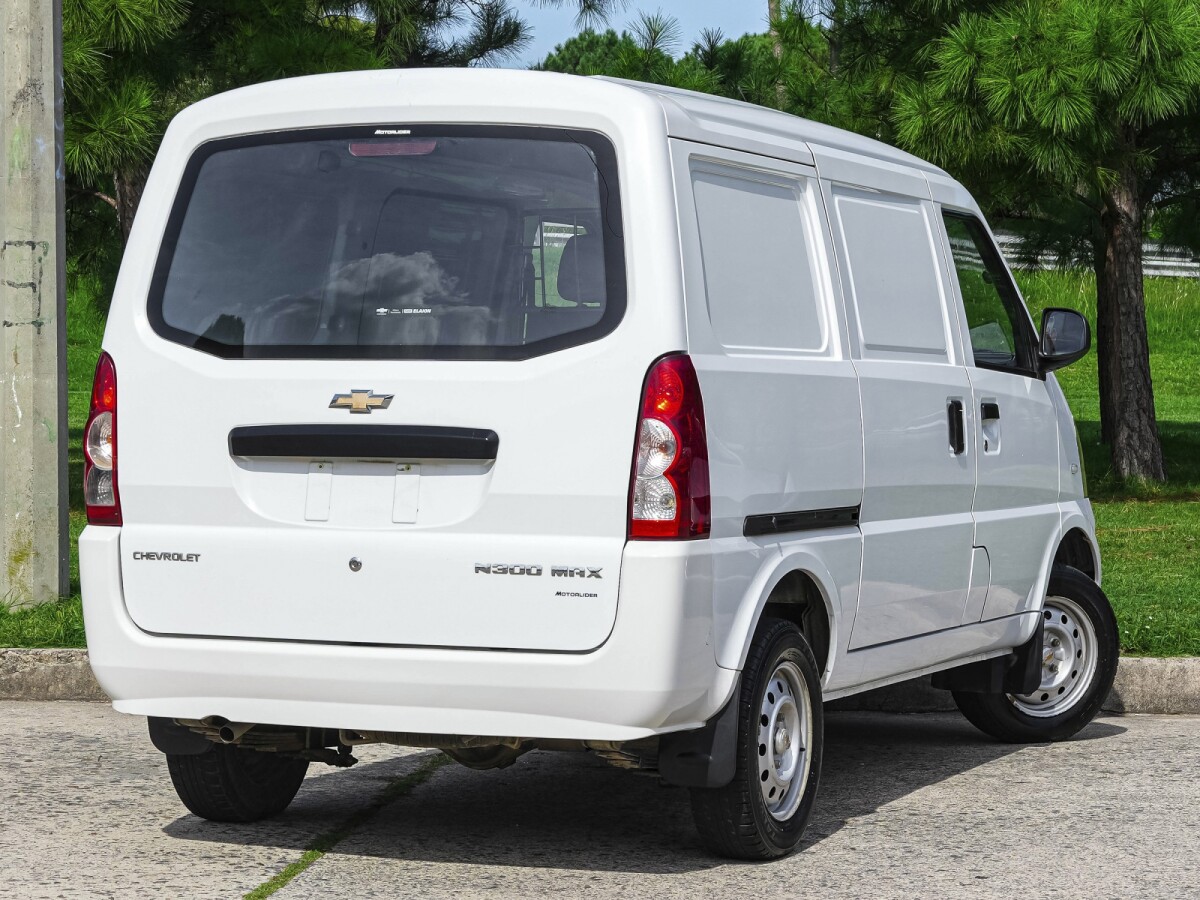 Chevrolet N300 Max LS 1.2| Permuta / Financia Chevrolet N300 Max LS 1.2| Permuta / Financia